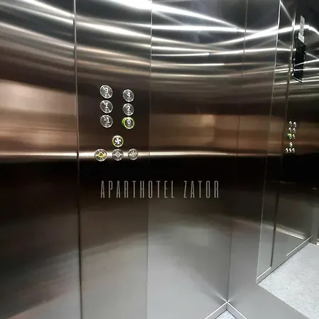 Industrial 58 Jacuzzi Zator