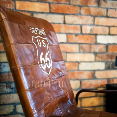 아파트 Industrial 58 Jacuzzi 자토르