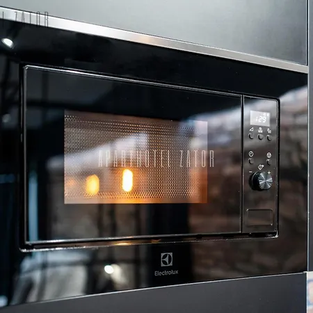 Industrial 58 Jacuzzi 4* 자토르