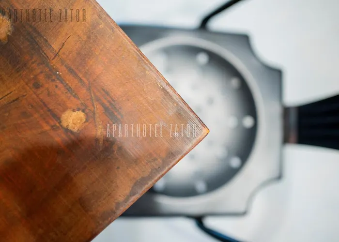 Industrial 58 Jacuzzi 4*